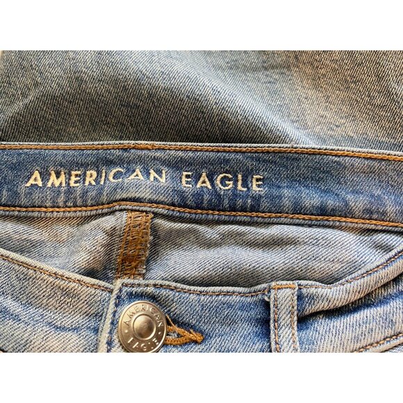 American Eagle 90s Bootcut Jeans Light Wash Distressed Knees Womens Size 10 - Picture 3 of 16
